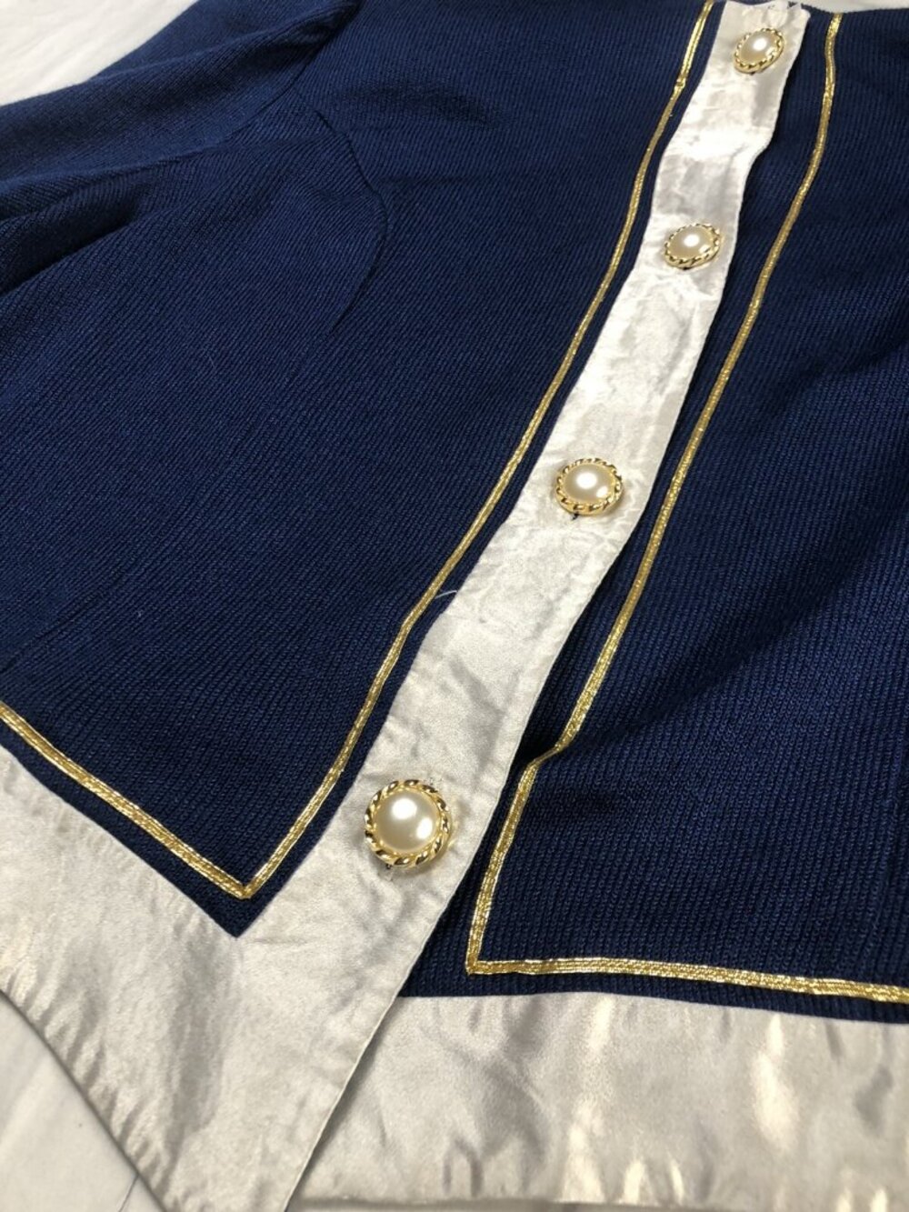 Vintage Leslie Fay Button Front Blouse Woman Shoulder Padded Blue Gold Size 24WP - Picture 3 of 8